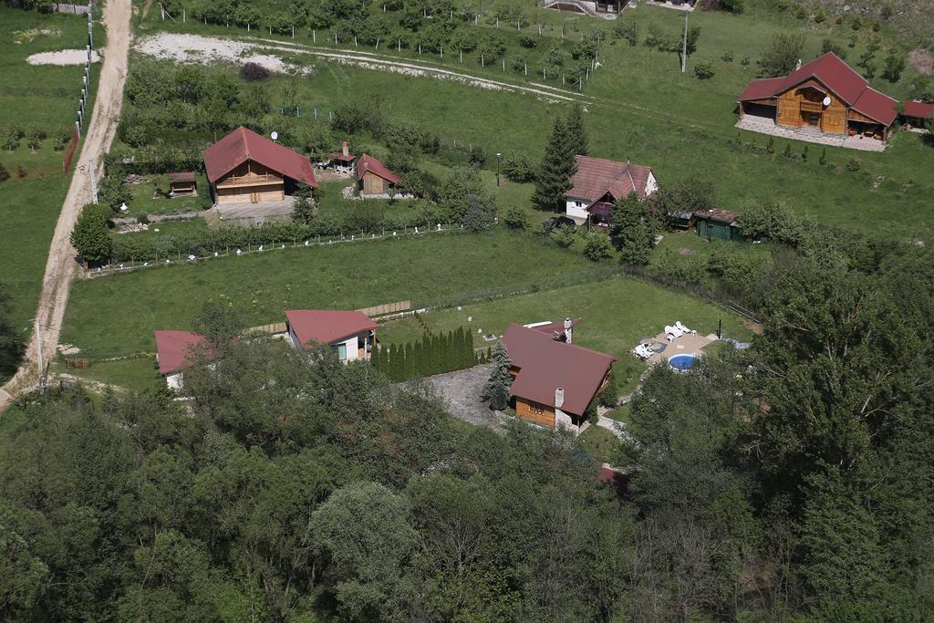Studiouri Valisoara Εξωτερικό φωτογραφία